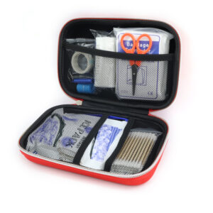 φαρμακειο με εξοπλισμο πληρες